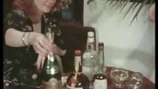 سرخ بالوں والی آبنوس ...